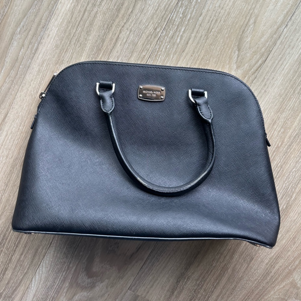 Michael Kors Black Women's Shoulder Bag